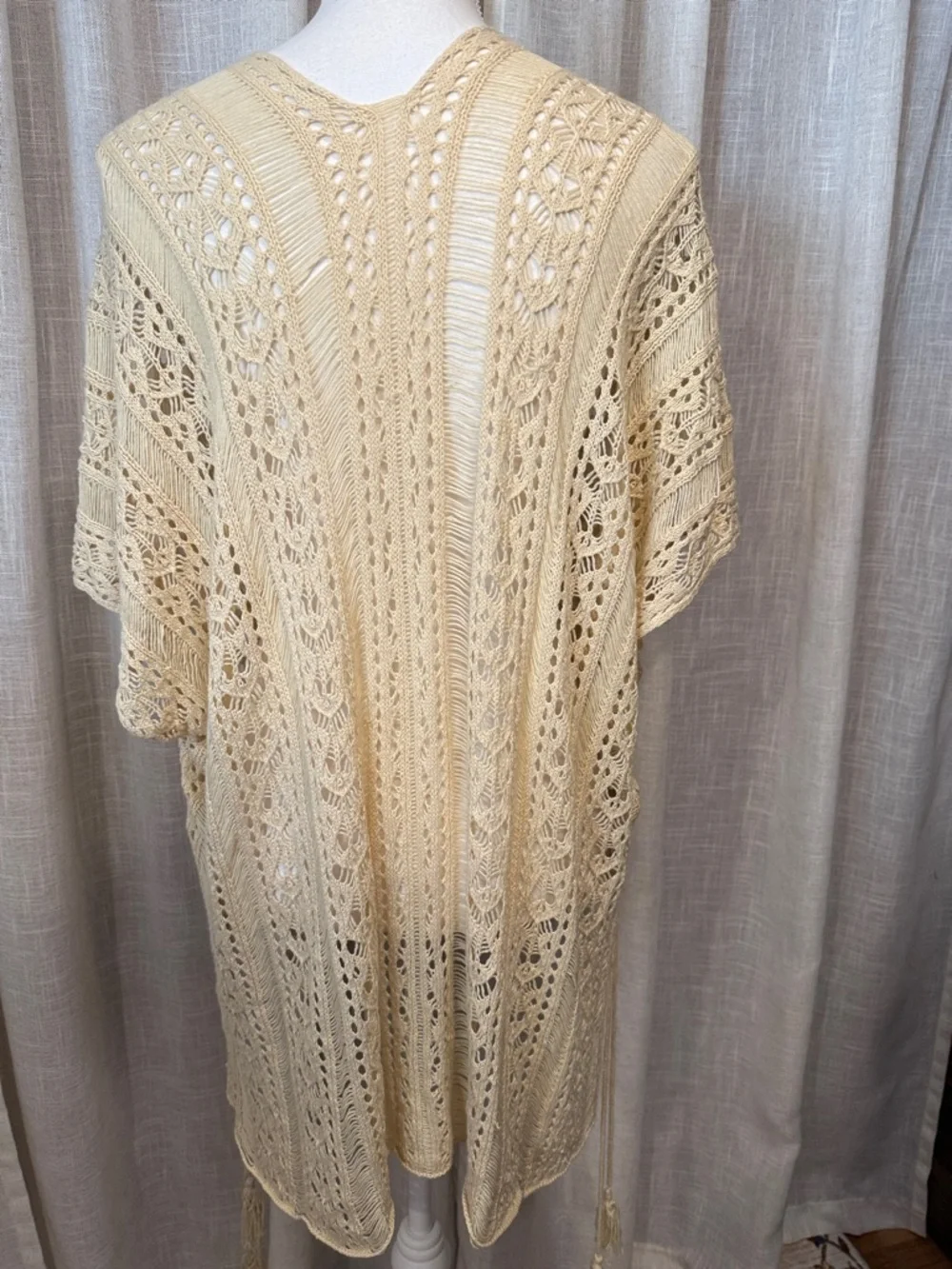 Boho Crochet Knit Poncho Top Cream Lace Open Weave Tie Side Flowy OS